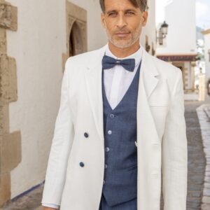 costume-tailleur-marié-veste-double boutonnage-bleu-marine-et-blanc-11